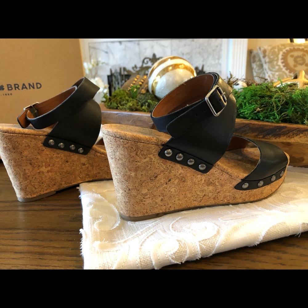 Lucky brand black wedge sandal with cork heels
